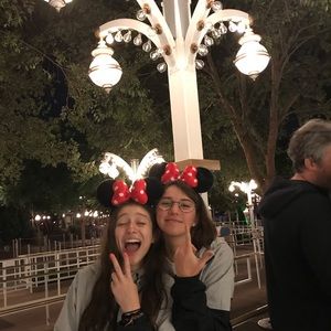 Meet your Posher, Grace